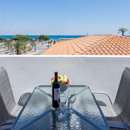 Bivalvia Beach Plus Faliraki Bagian luar foto