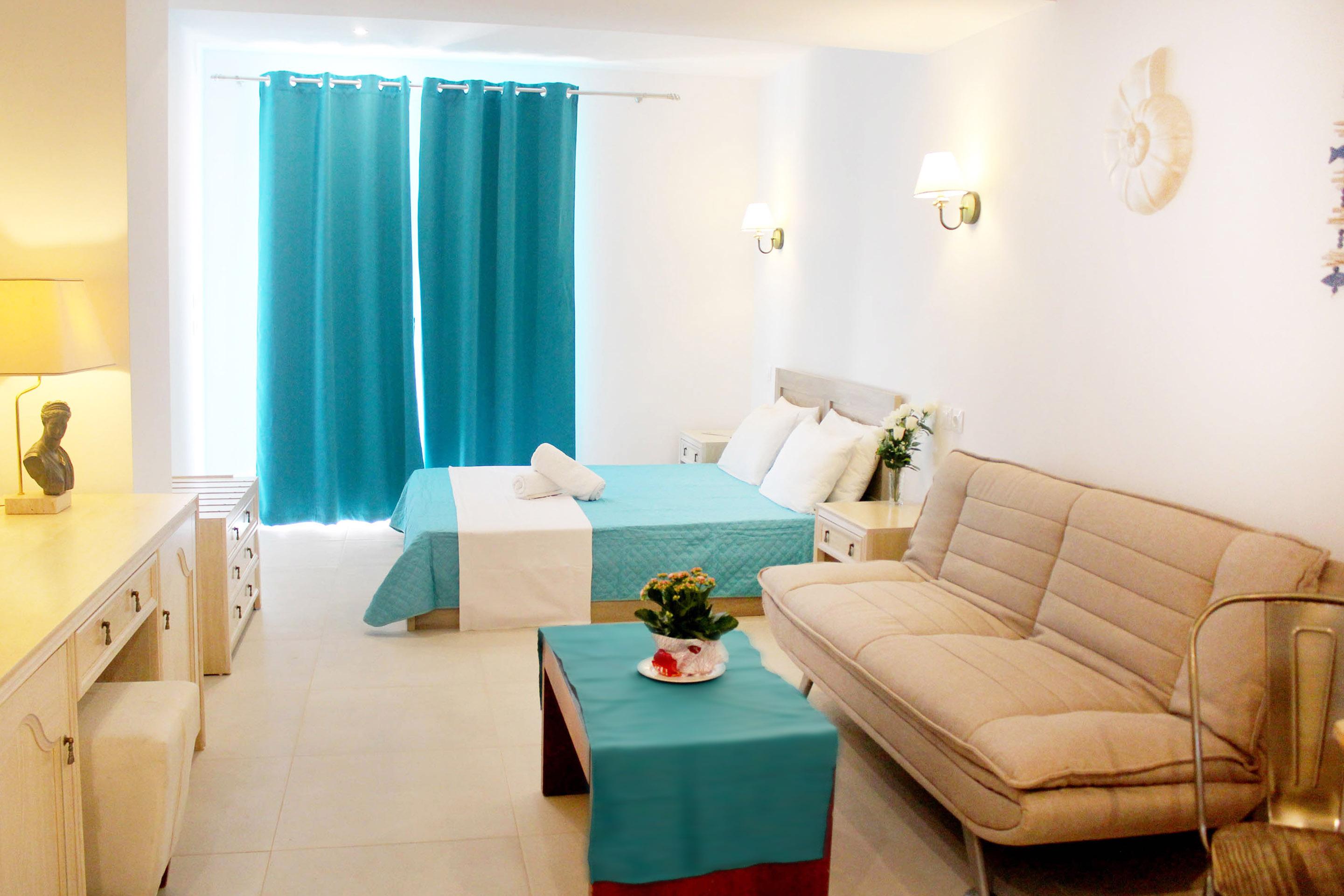 Bivalvia Beach Plus Faliraki Bagian luar foto