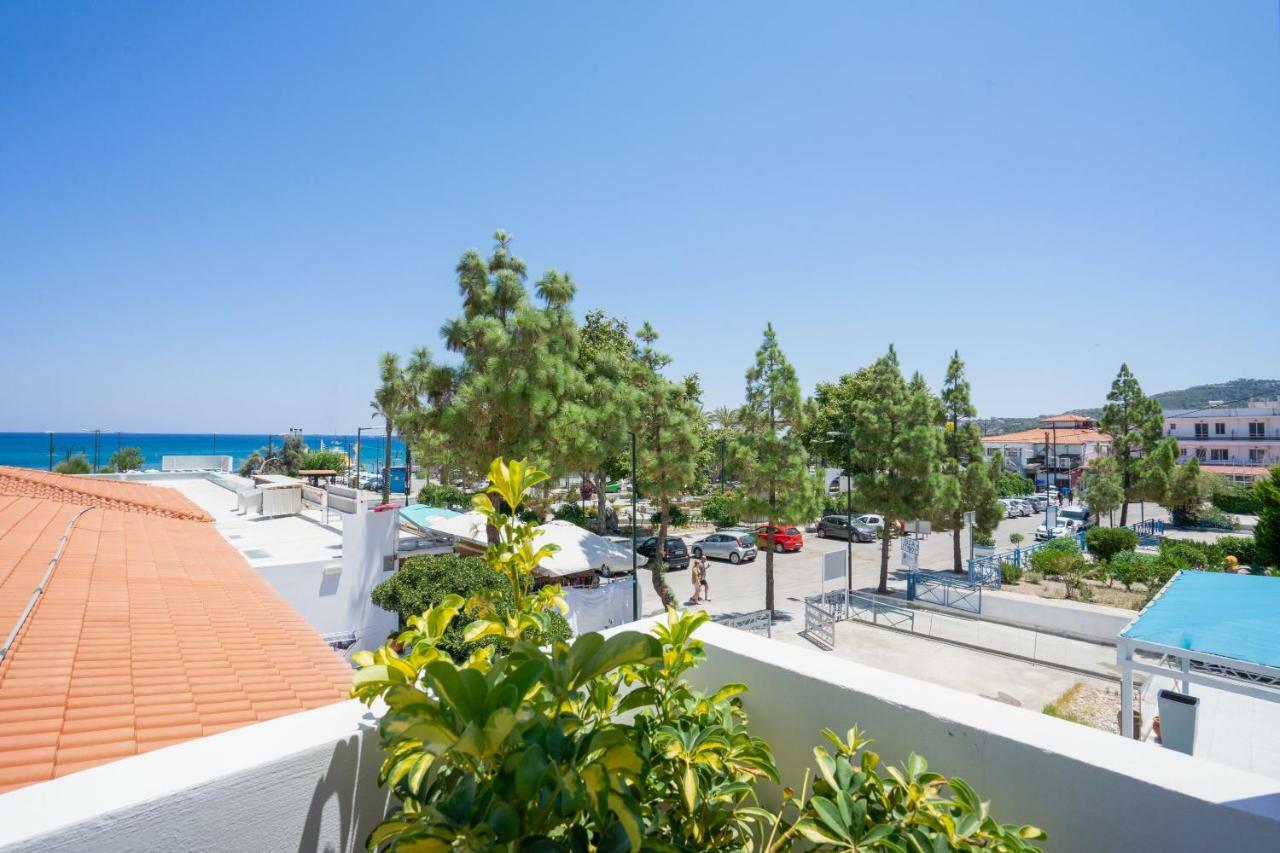 Bivalvia Beach Plus Faliraki Bagian luar foto